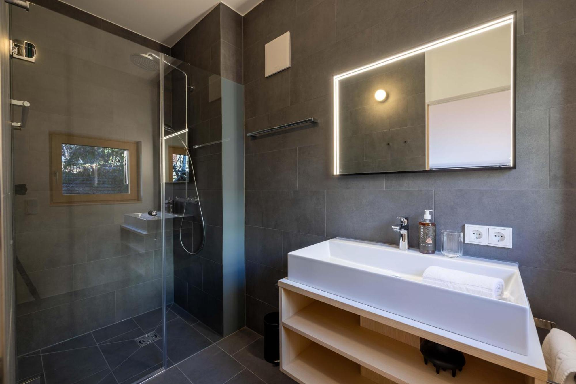 Apartmenthaus A24 Schruns Buitenkant foto