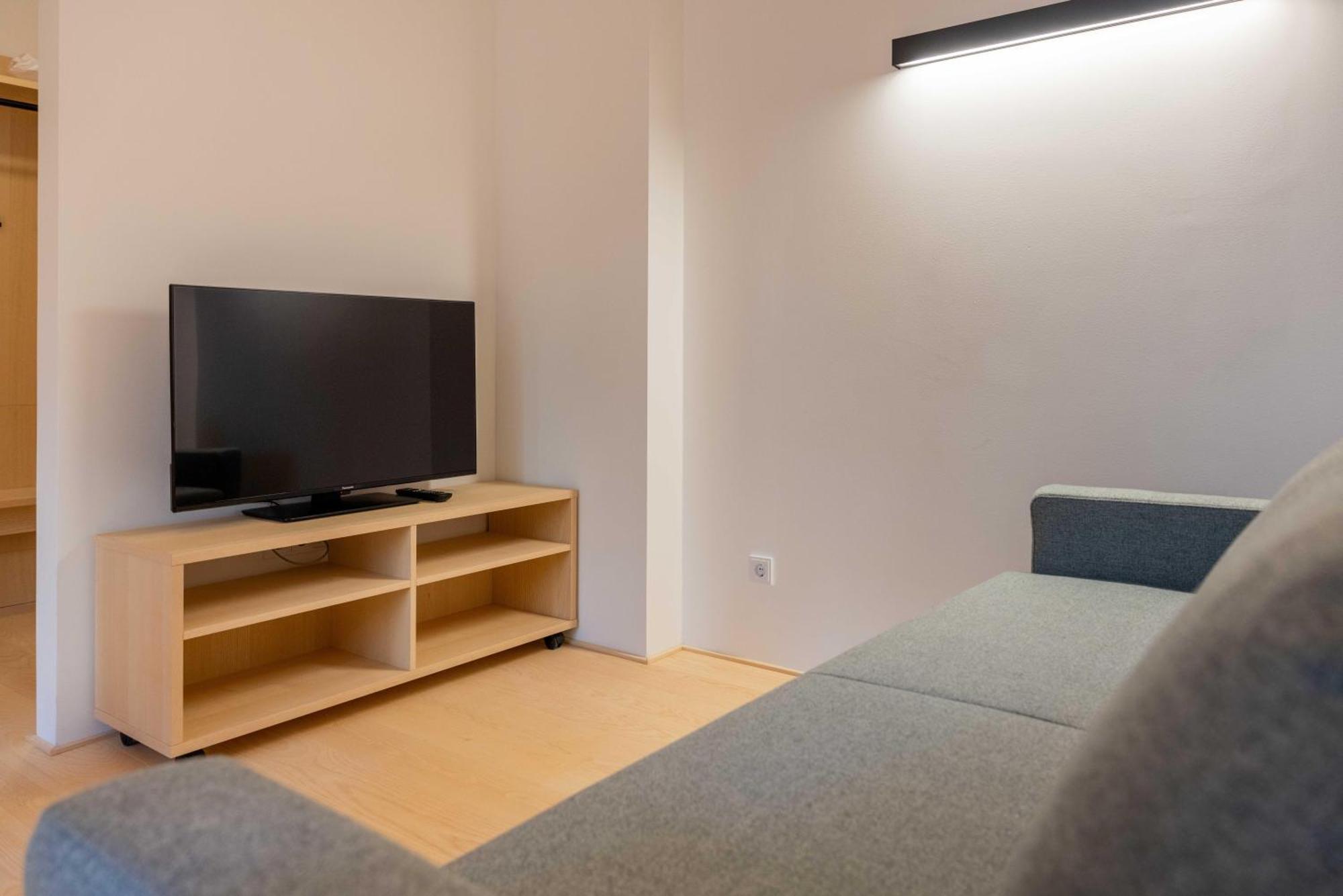 Apartmenthaus A24 Schruns Buitenkant foto